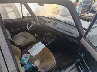 SEAT 124 1998