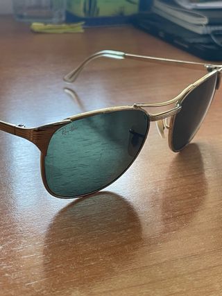 Ray-Ban Signet. 