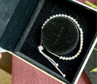 Pulsera de plata con cuentas ajustables