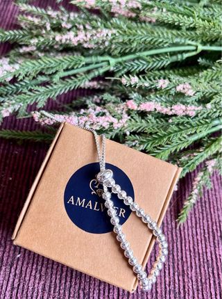 Pulsera de plata con cuentas ajustables