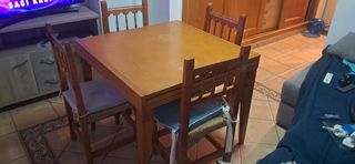 Mesa Comedor Madera con 4 Sillas