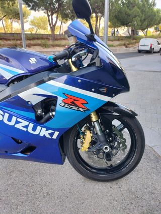 Suzuki GSXR 600 K5