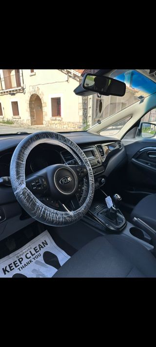 KIA Carens 2015. Un solo dueño