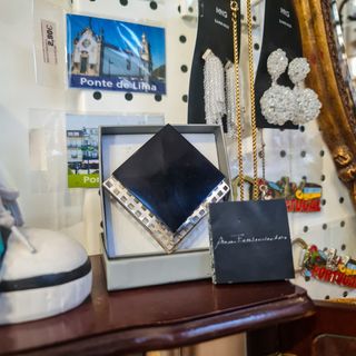 Pregadeira Ana Fernandes Metal