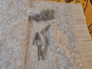 Tenda bianca in pizzo