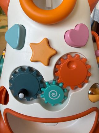 Andador infantil KUB naranja