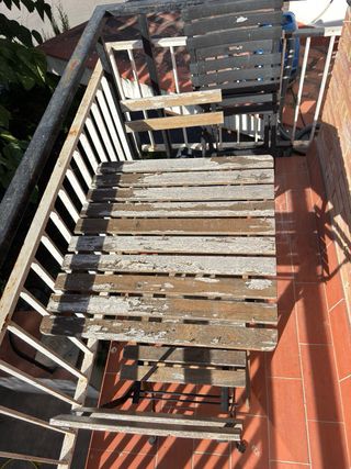 Mesa y 2 sillas de exterior