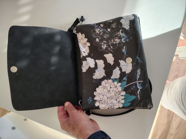 Borsa tracolla Desigual floreale nera