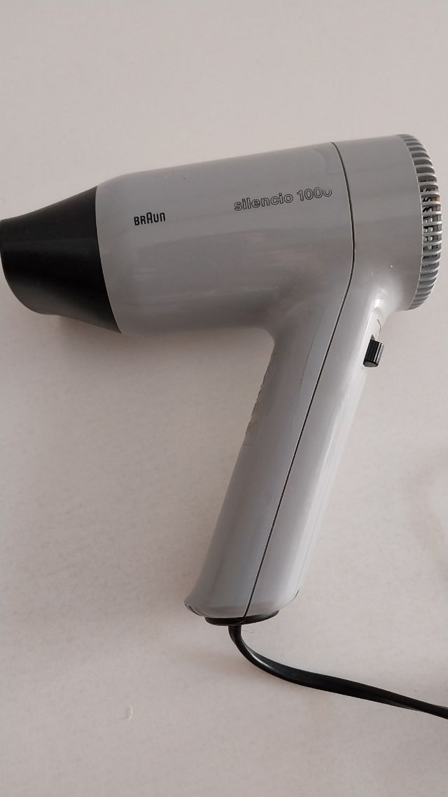 Secador de pelo Braun Silencio 1000W