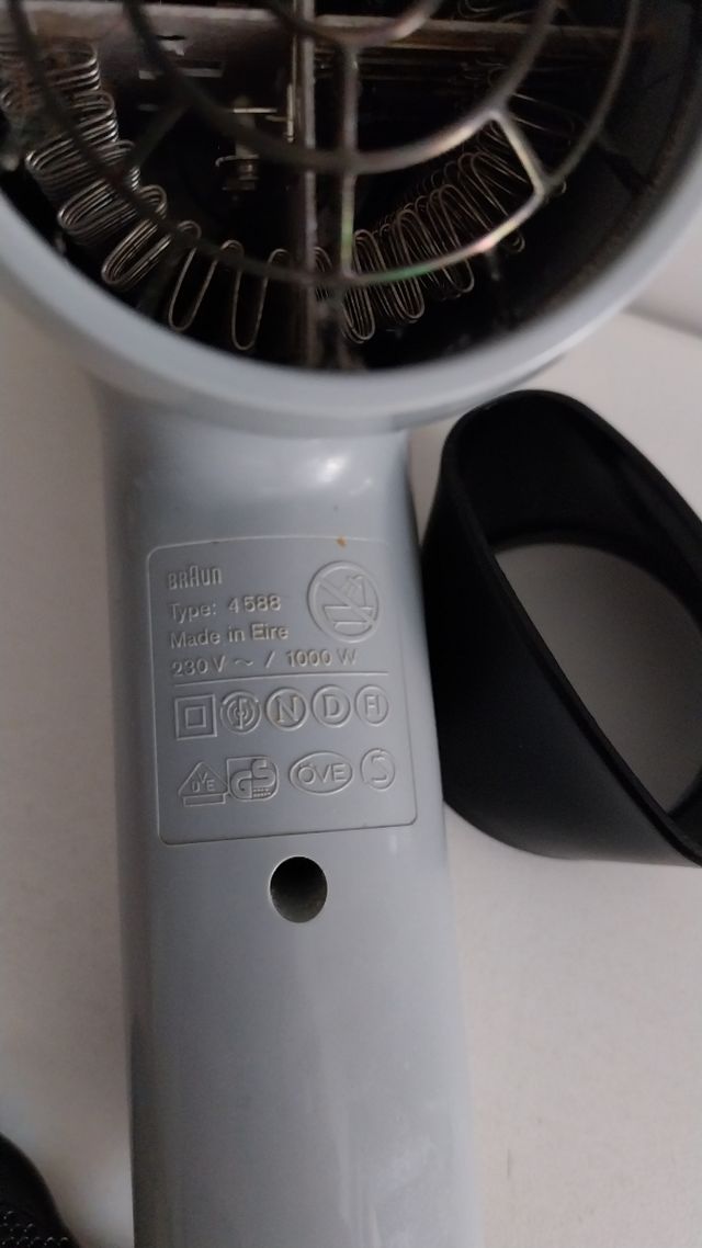 Secador de pelo Braun Silencio 1000W