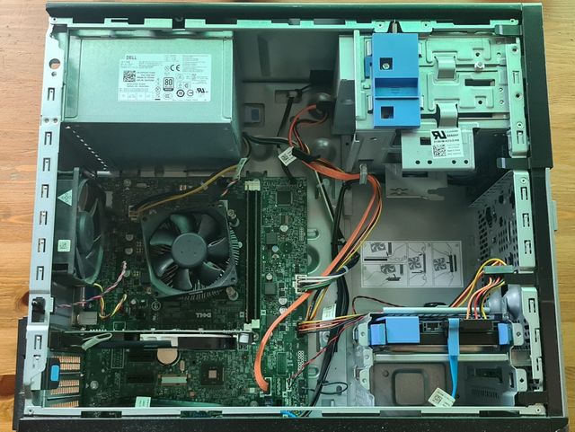 PC sobremesa DELL Optiplex 3020 i3
