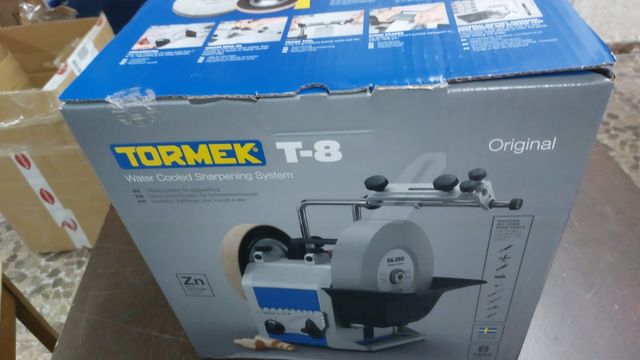 Afiladora Tormek T-8 al Agua
