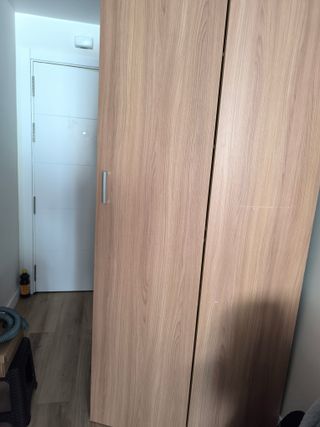 Armario alto haya como nuevo