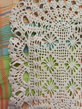 Centrotavola uncinetto cotone beige