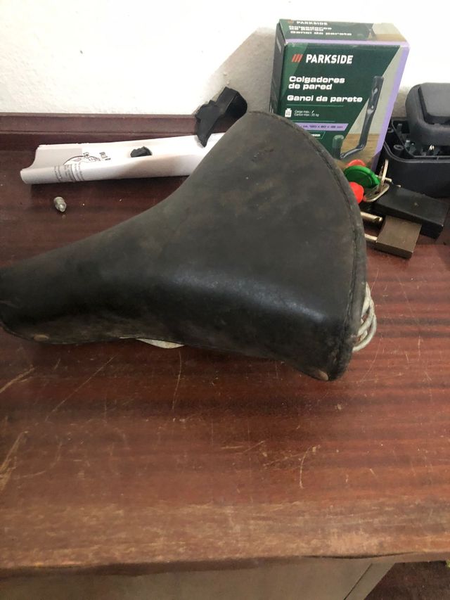 Asiento Bici Vintage Old School
Manillar y peg. 