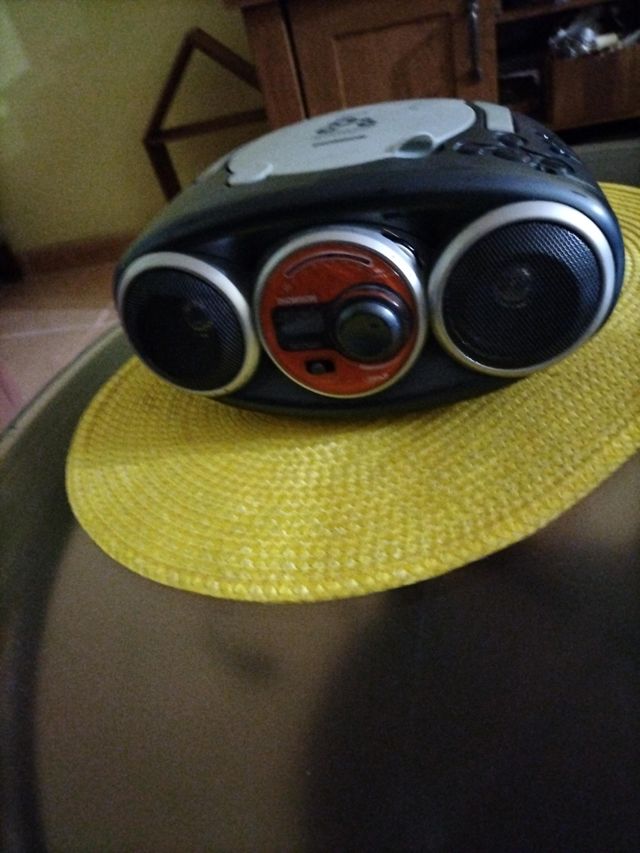 Reproductor Cassette y Radio Thomson