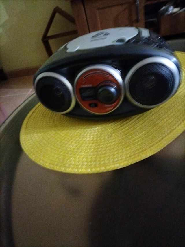 Reproductor Cassette y Radio Thomson