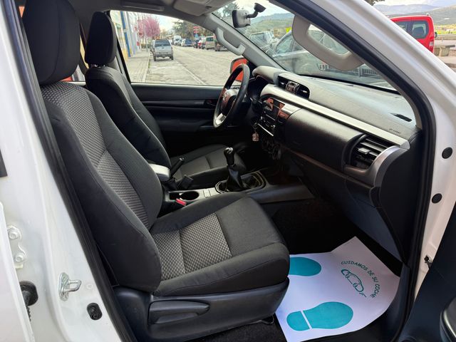 Toyota Hilux 2021