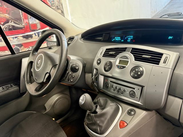 RENAULT GRAND SCENIC 1.5 DCI 105CV