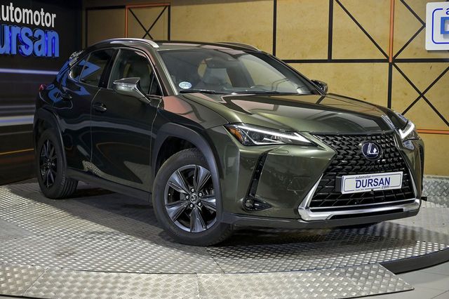 Lexus UX   2.0 250h Business 