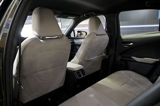 Lexus UX   2.0 250h Business 