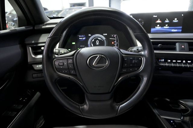 Lexus UX   2.0 250h Business 