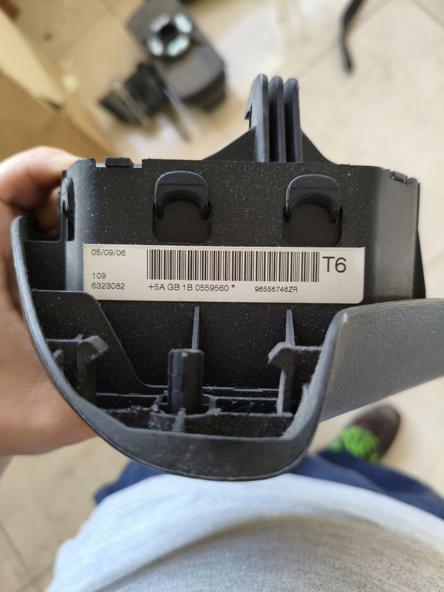 Airbag Volante Peugeot 307 SW. Buen estado.