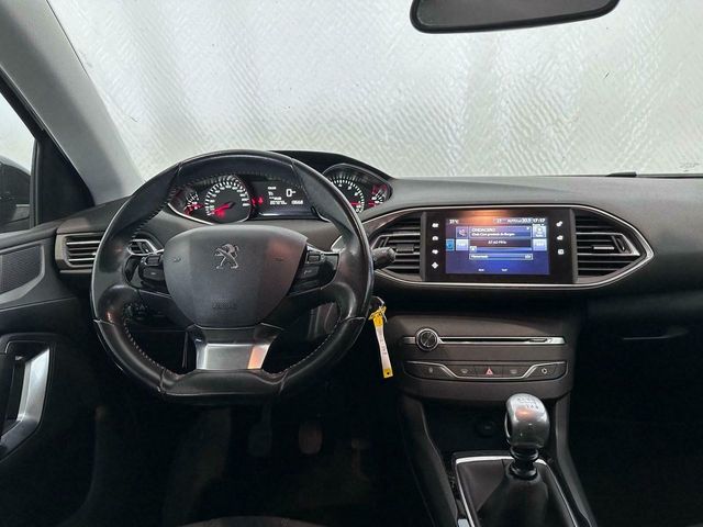 Peugeot 308 Style 1.2 Puertech