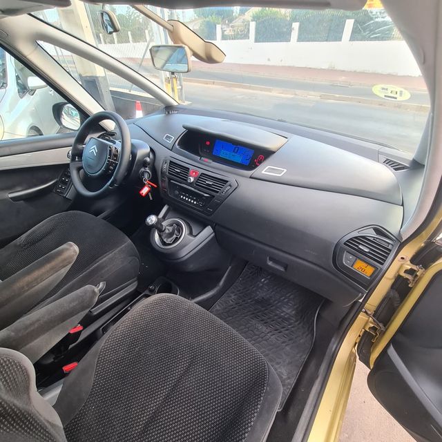Citroen C4 Grand Picasso 1.6 HDi MANUAL