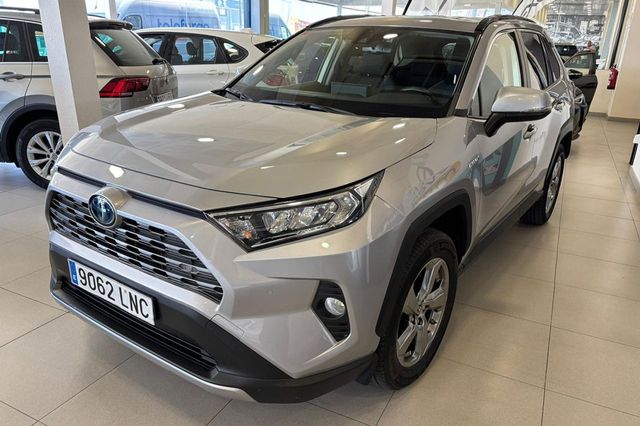 Toyota Rav4   2.5l 220H Advance 