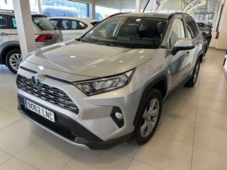 Toyota Rav4   2.5l 220H Advance