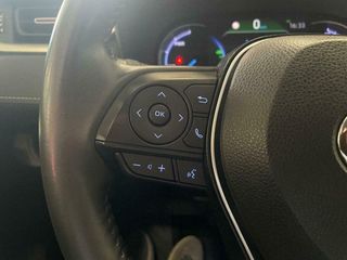 Toyota Rav4   2.5l 220H Advance