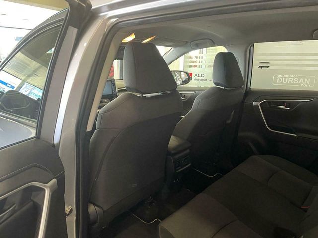 Toyota Rav4   2.5l 220H Advance 