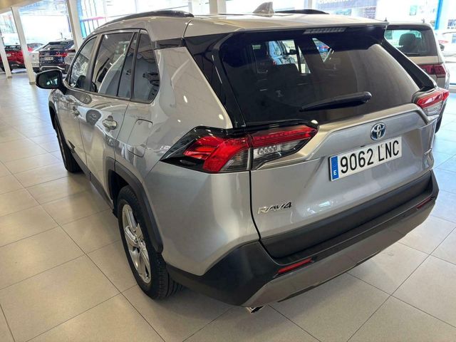 Toyota Rav4   2.5l 220H Advance 