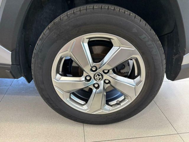 Toyota Rav4   2.5l 220H Advance 