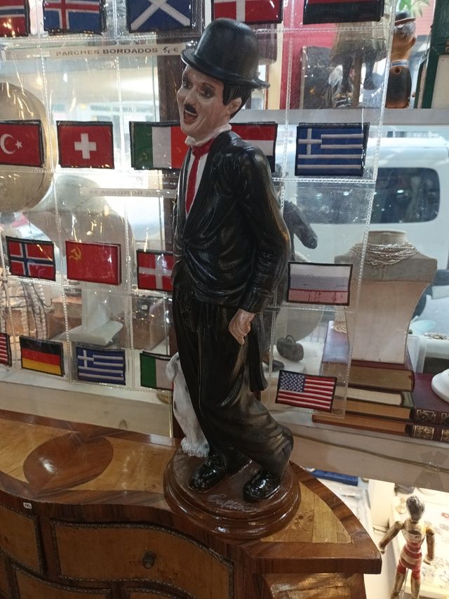 Figura Chaplin 52cm