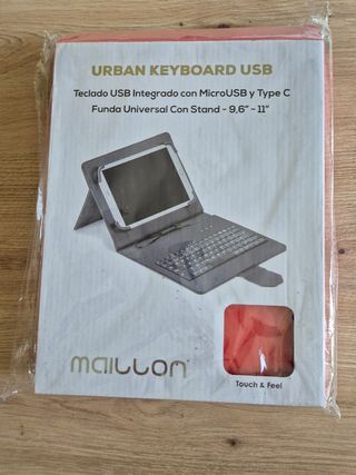 Funda Universal MAILLON con Teclado USB Roja