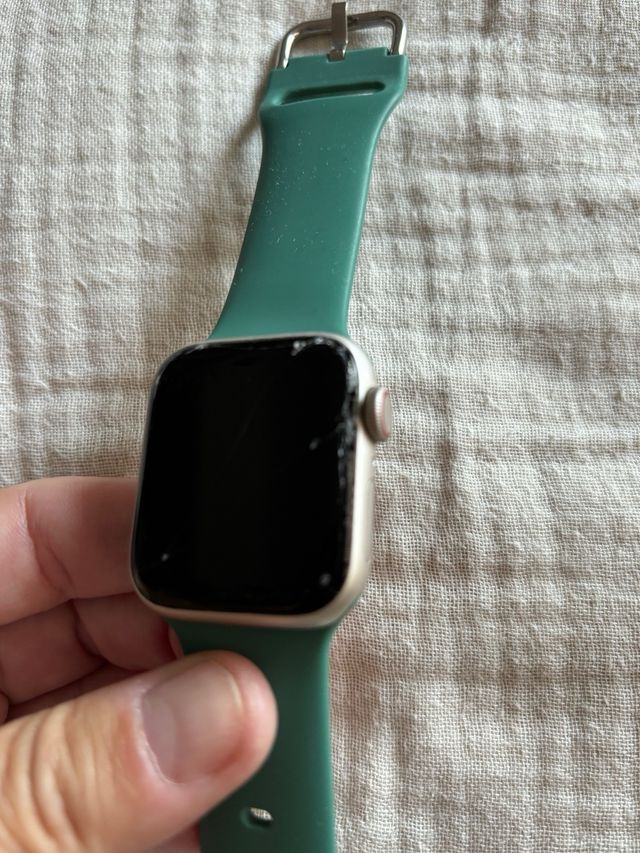 Apple Watch Plata  modelo : Se (2023) Cellular 40m