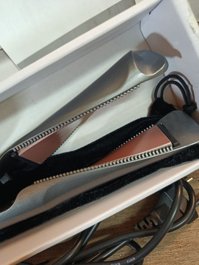 NUOVA piastra per capelli professionale Curve 2 in 1