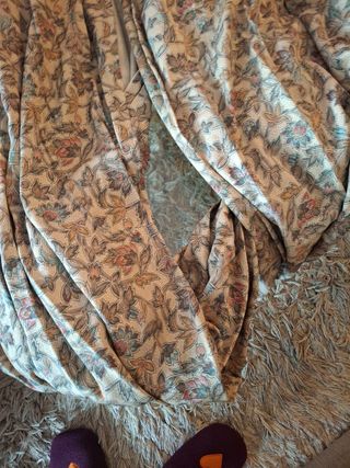 Cortinas estampadas beige y multicolo, 70x220 cada