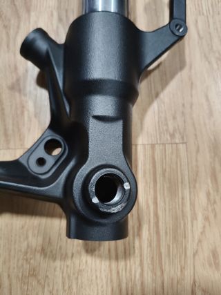 YAMAHA TRACER 900 GT Horquilla Delantera derecha