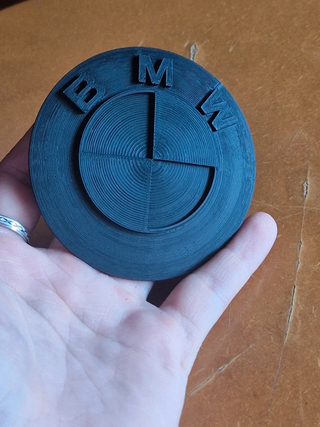 Emblema BMW Preto Capô 82mm Impresso 3D