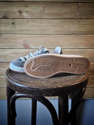 Zapatillas Adidas Campus Grises y Blancas