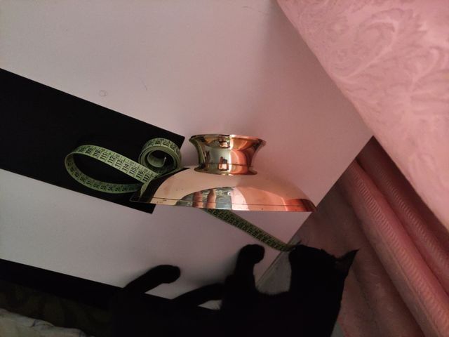 Centro de mesa decorativo con rosas