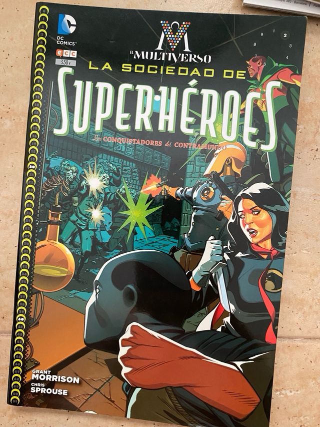 Lote oferta varios DC. Librerías: 29 euros