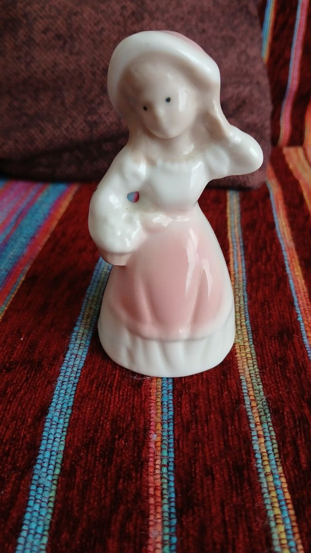 Bambole decorative in porcellana