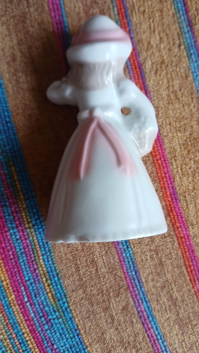 Bambole decorative in porcellana