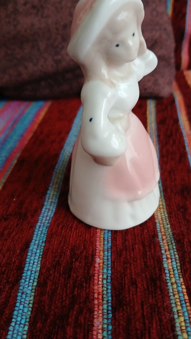 Bambole decorative in porcellana