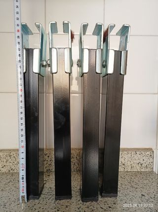 Patas de somier Leroy Merlin metálicas negras