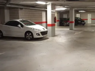 Alquiler Garajes en plaza América